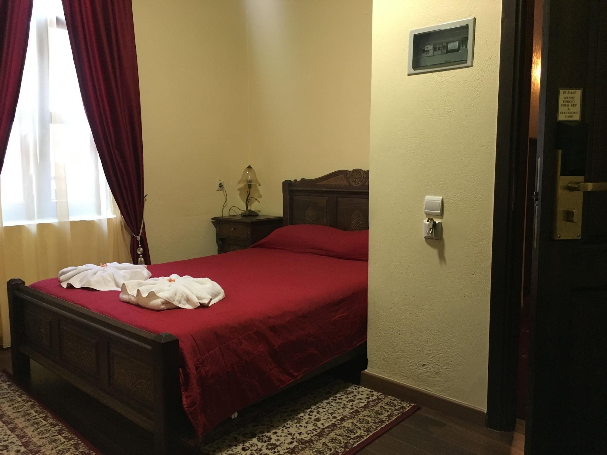 Porto Del Colombo Traditional Boutique Hotel Chania  Bagian luar foto