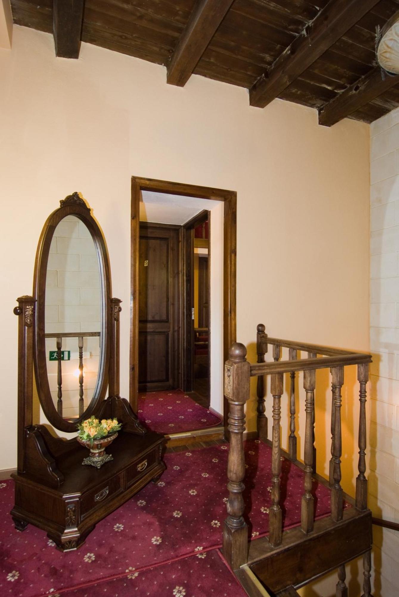 Porto Del Colombo Traditional Boutique Hotel Chania  Bagian luar foto